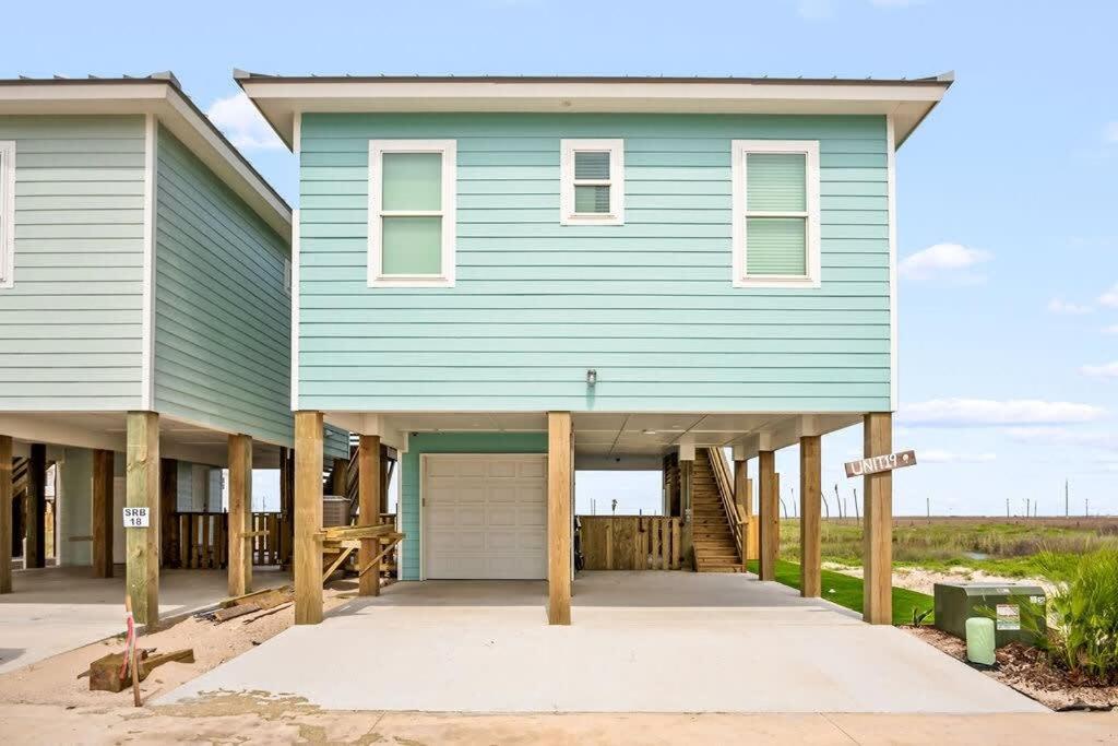 Boardwalk Private Pool Golf Cart Friendly Port Aransas