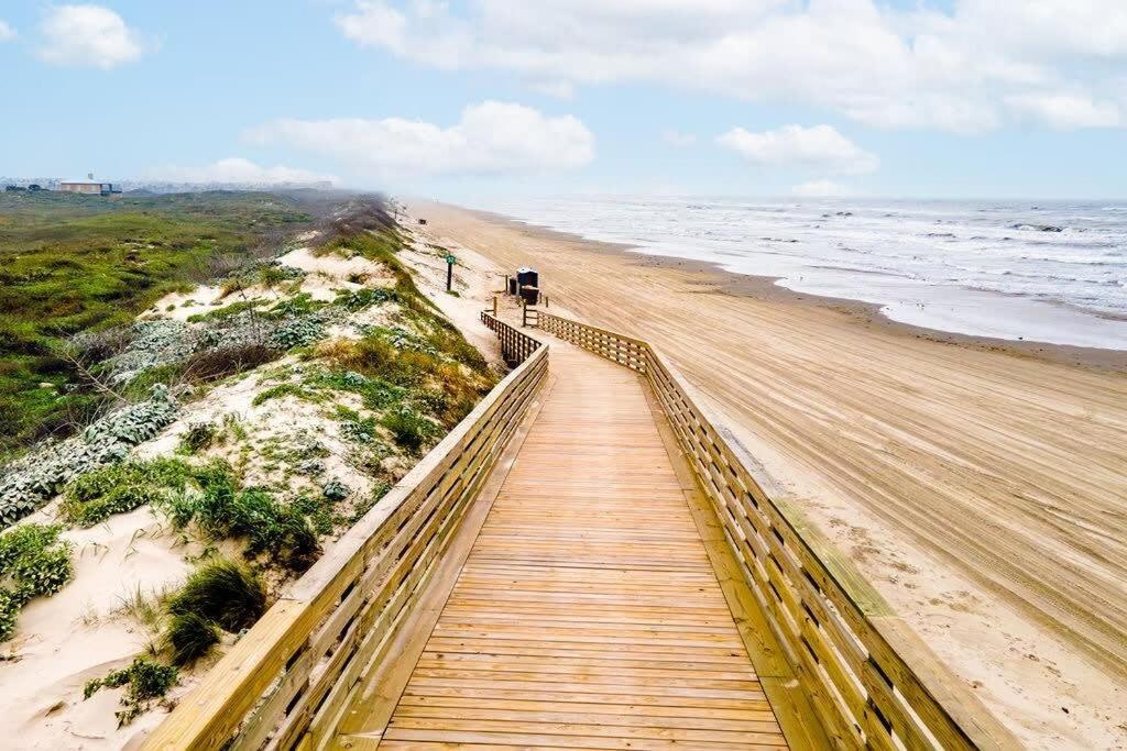 Boardwalk Private Pool Golf Cart Friendly